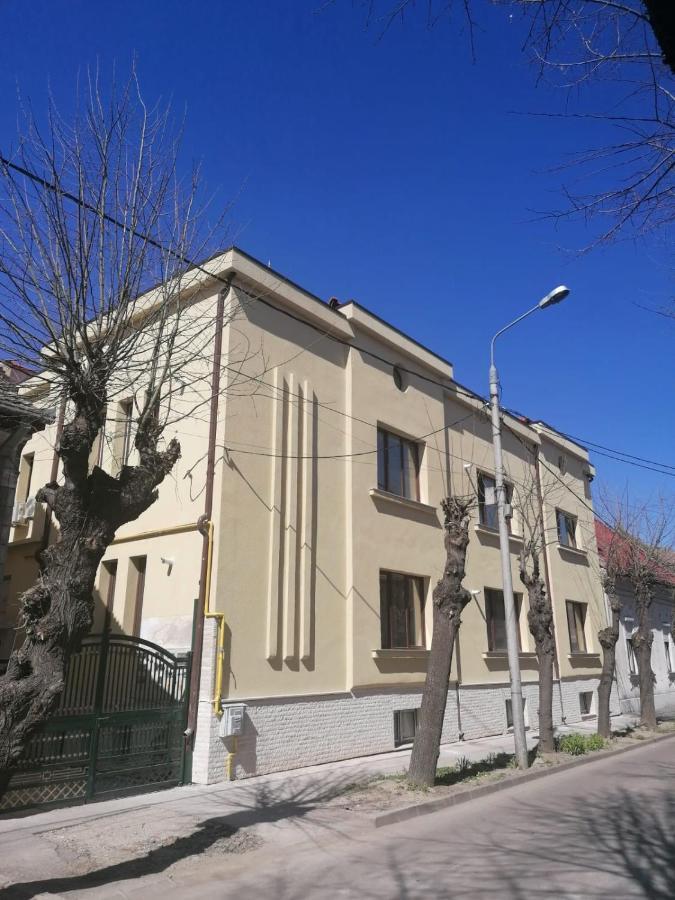 Nova Lake Apartamente Satu Mare Exterior photo